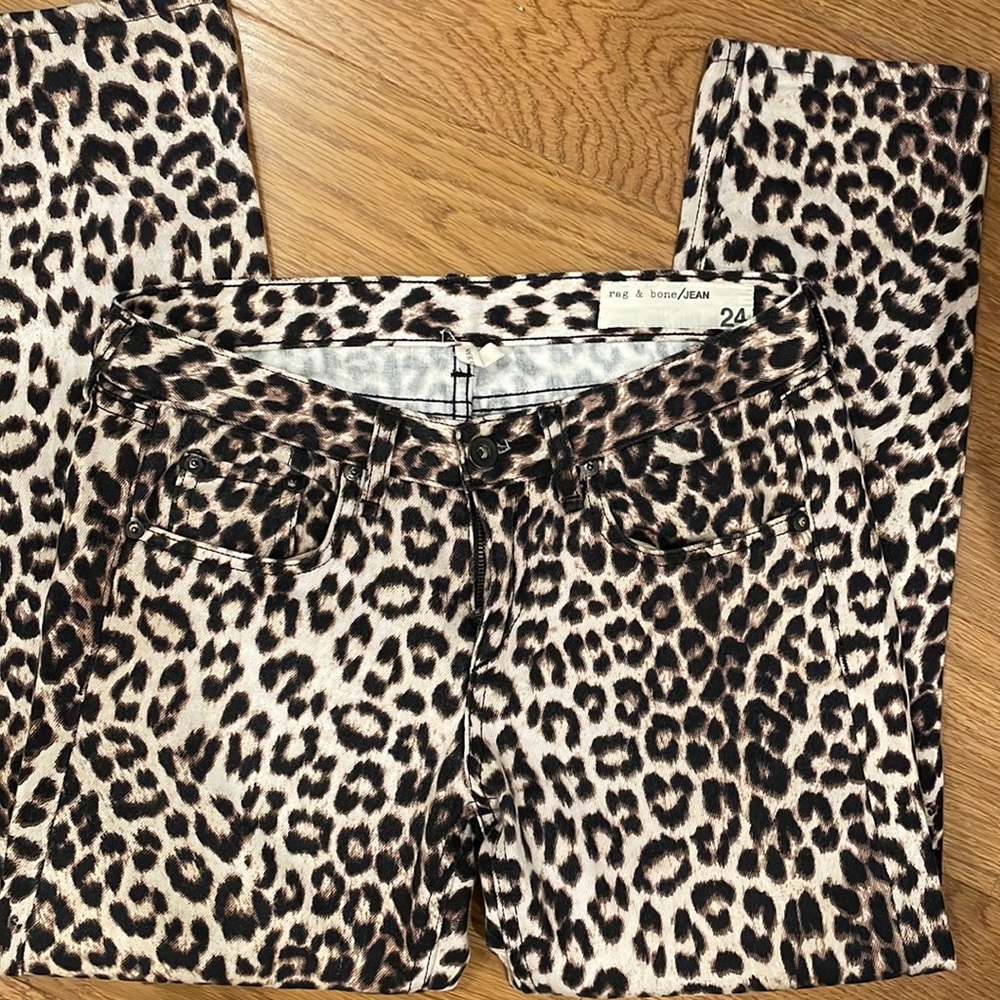 Rag & Bone leopard boyfriend jean - size 24